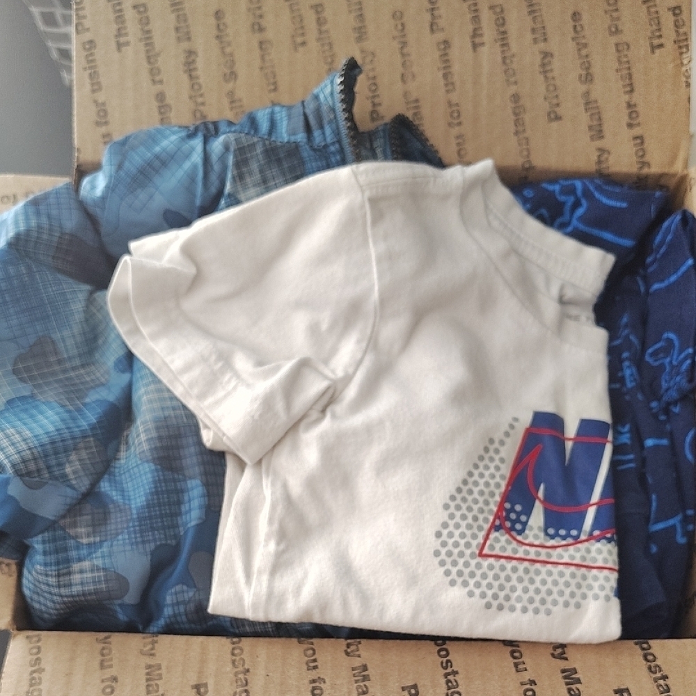 Mystery Box Boys Size 4T Bundle Lot Of 15 Matching Sets LOT 6